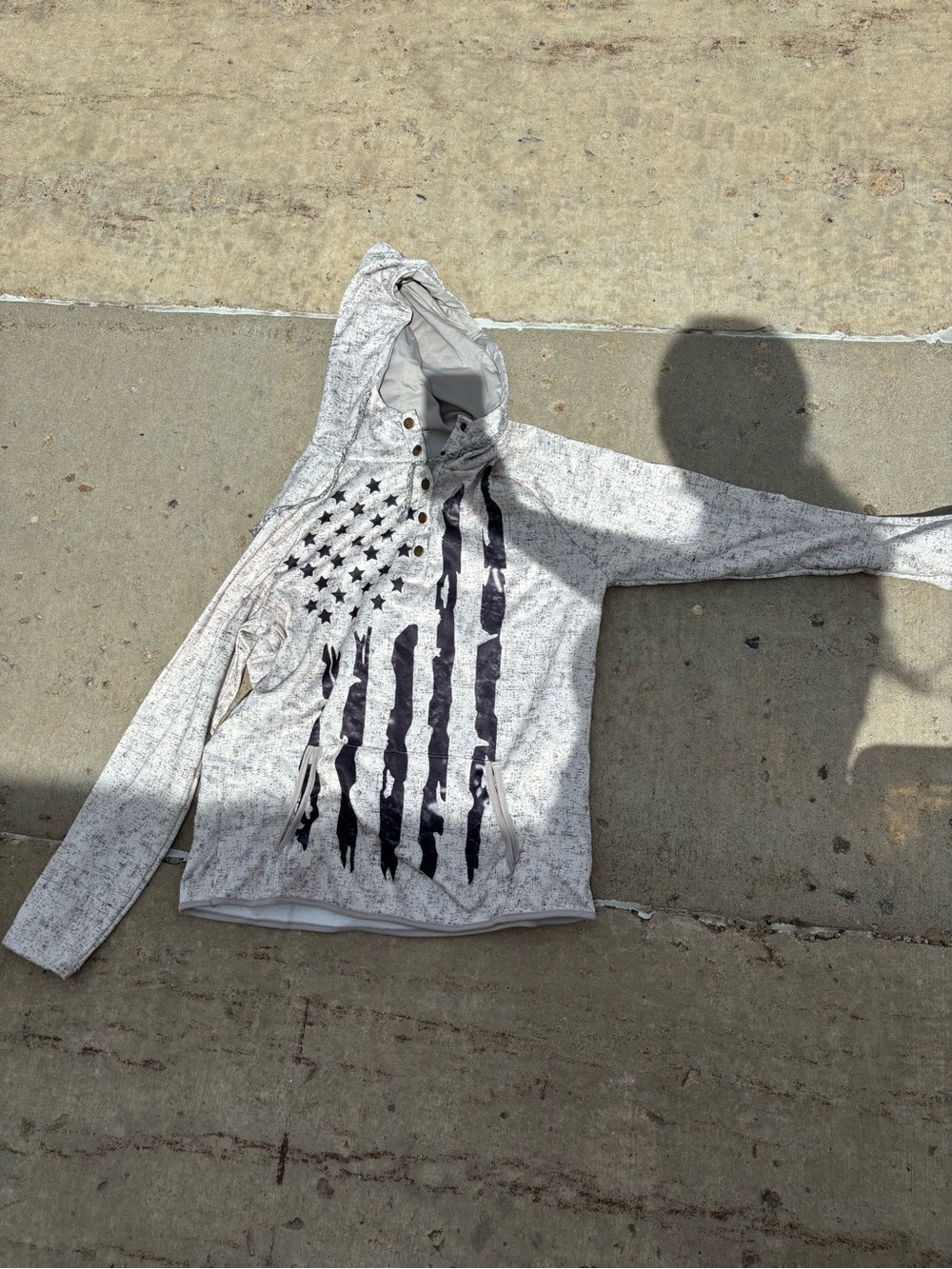 Women’s Light Gray Hoodie Sweater with Vintage Flag Print